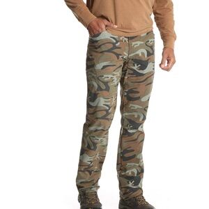 Wrangler Men's Outdoor Water Repellant Stretch Cargo Pant
